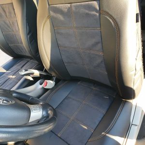 Coprisedili Toyota Auris – alcantara ed ecopelle