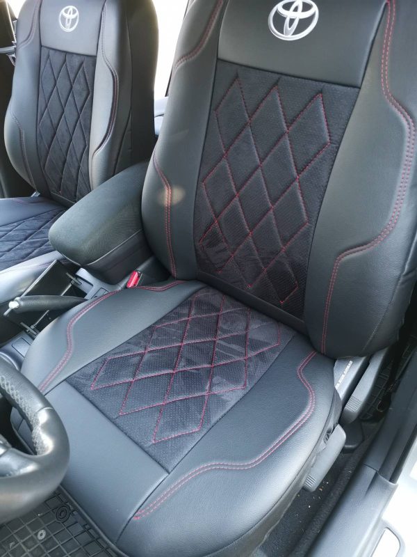 Coprisedili Toyota Avensis - alcantara traforata e ecopelle - immagine 3