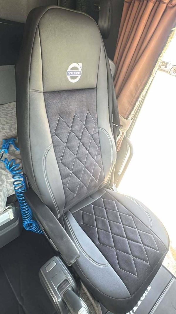 Coprisedili Volvo FH - Alcantara traforata - immagine 2