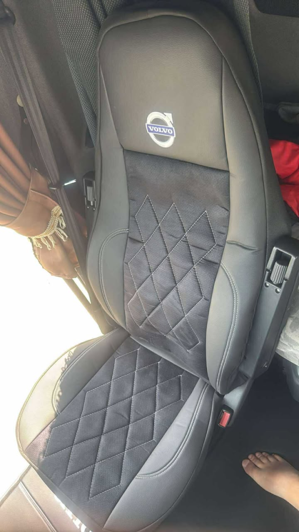 Coprisedili Volvo FH - Alcantara traforata - immagine 6