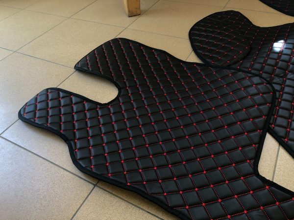 Tappetini in pelle per Mercedes Actros MP4-MP5 con pianale piatto, automatico - immagine 6