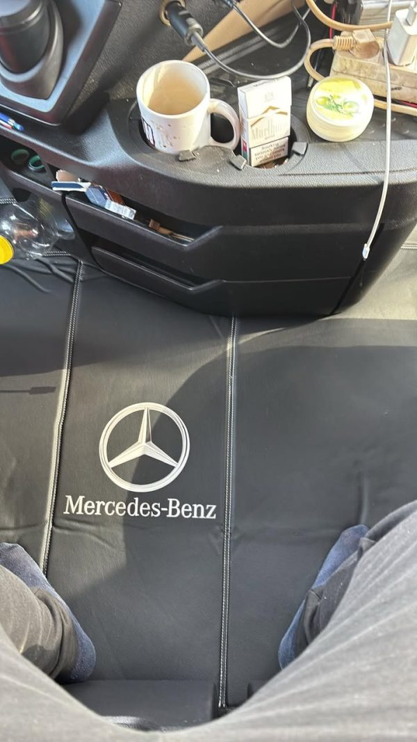 Tappetini in pelle per Mercedes Actros MP4/MP5 Automatico - pelle nera liscia - Image 2